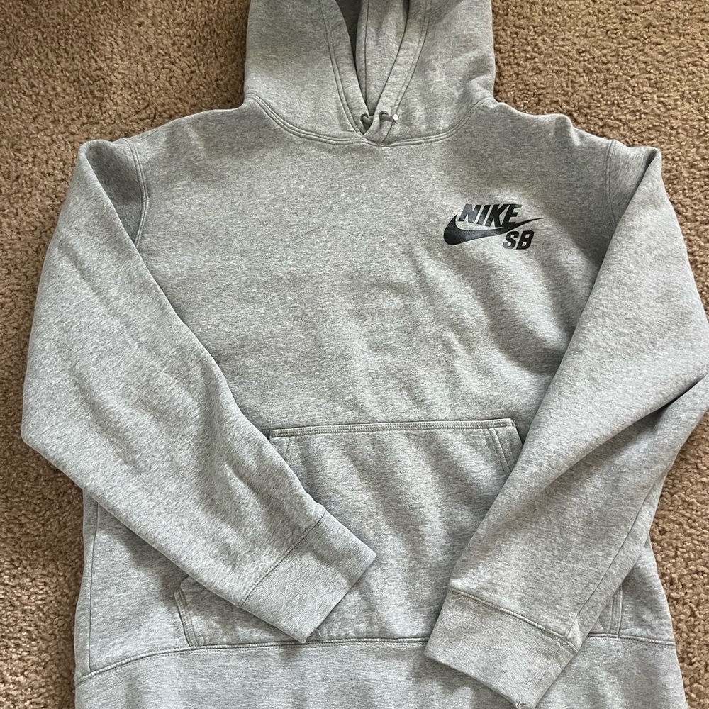 Nike SB Light Gray Hoodie